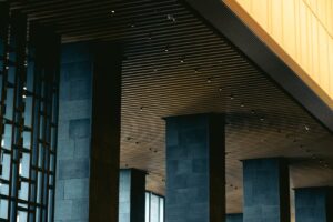báo giá đóng vách thạch cao bà rịa | Elegant modern architecture in a luxury Tokyo hotel lobby showcases style and sophistica